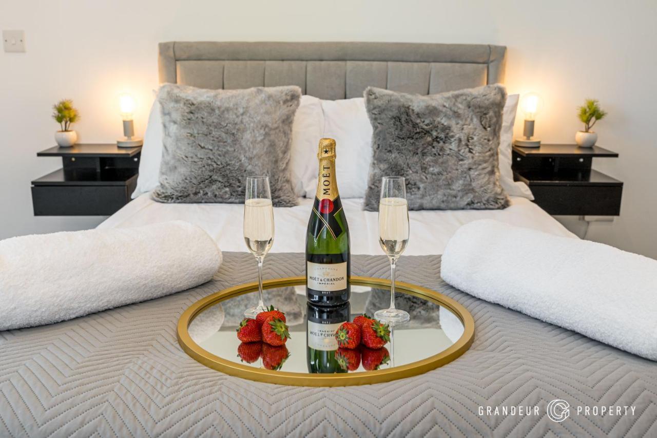 Carbery Lux By Grandeur Property Bournemouth Eksteriør bilde